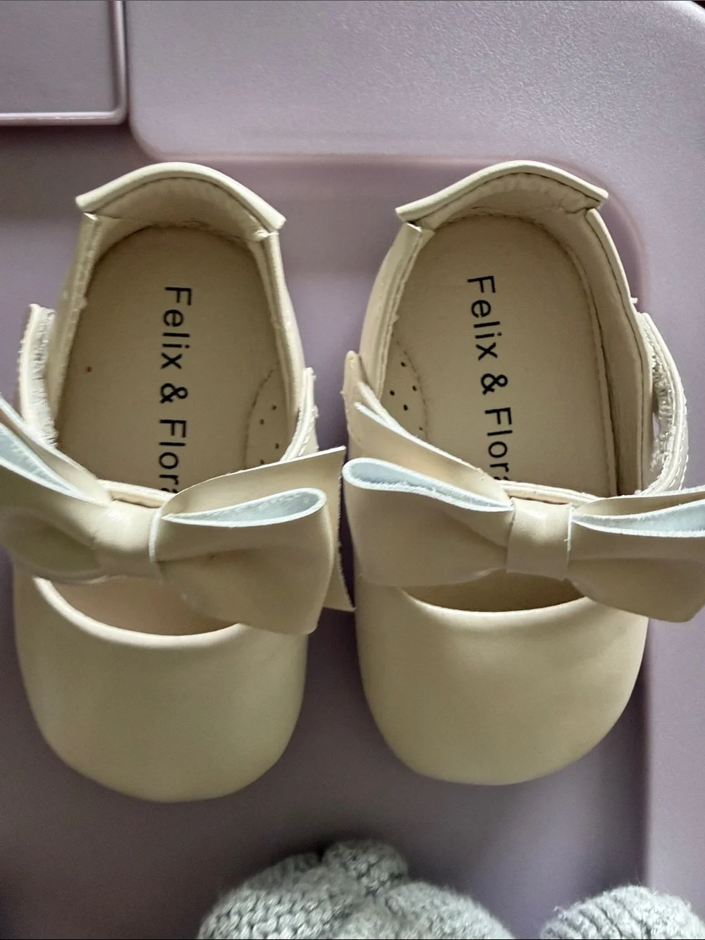H&M Neutral Baby Shoes Set in Cream, Beige, Tan, Gray, White